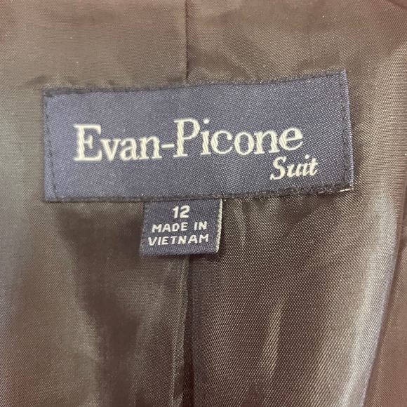 Evan Picone Red Blazer - Picture 5 of 5